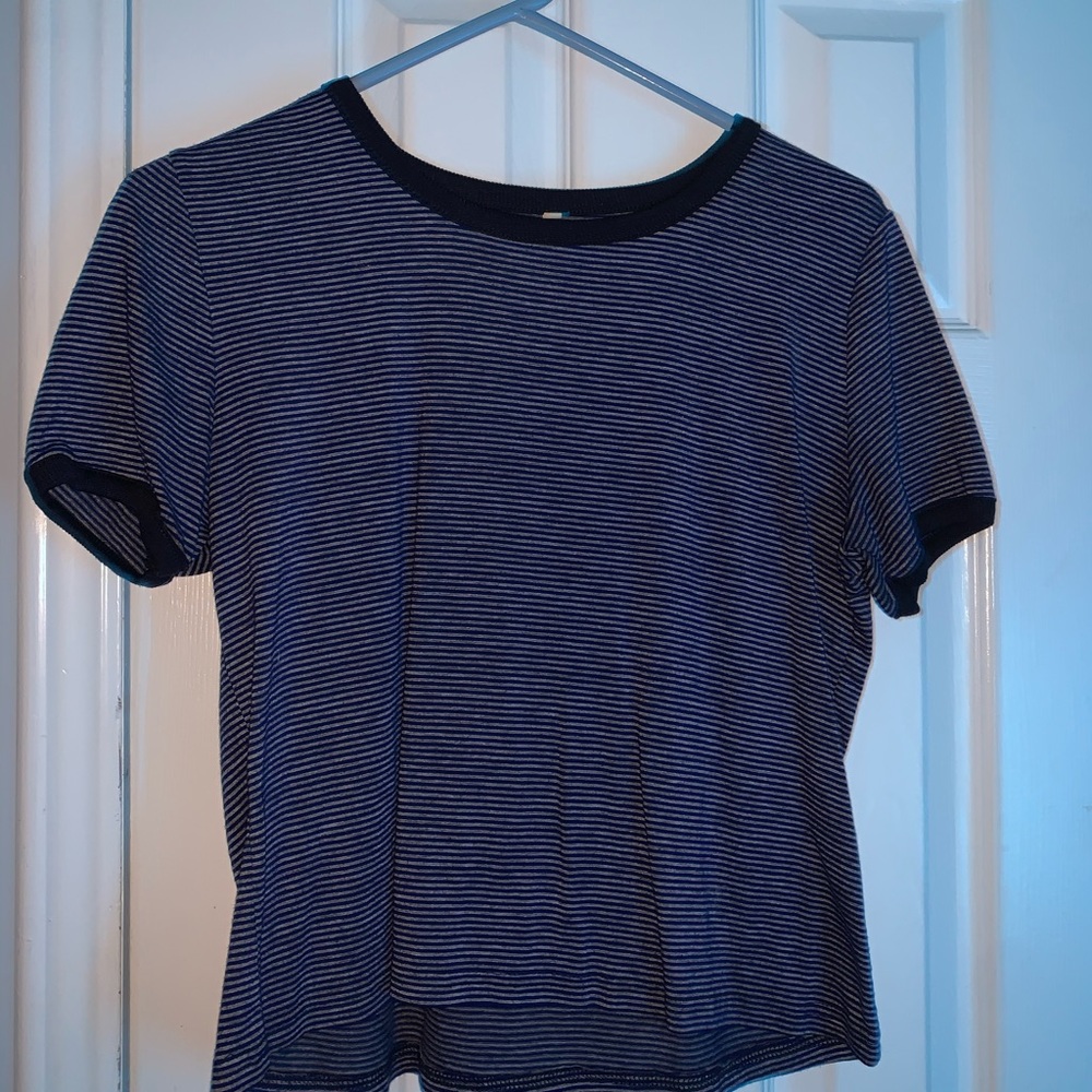 blue striped tshirt